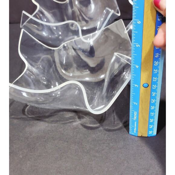 Vintage Acrylic Handkerchief Bowl Set 4 Clear Mid Century Lucite Nesting Bowls - Picture 6 of 7